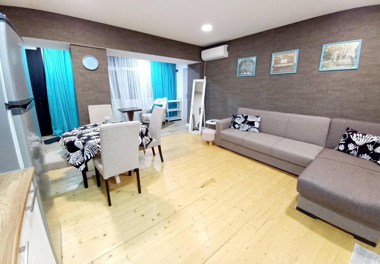 Boutique Apartment 17 Tbiliszi Kültér fotó